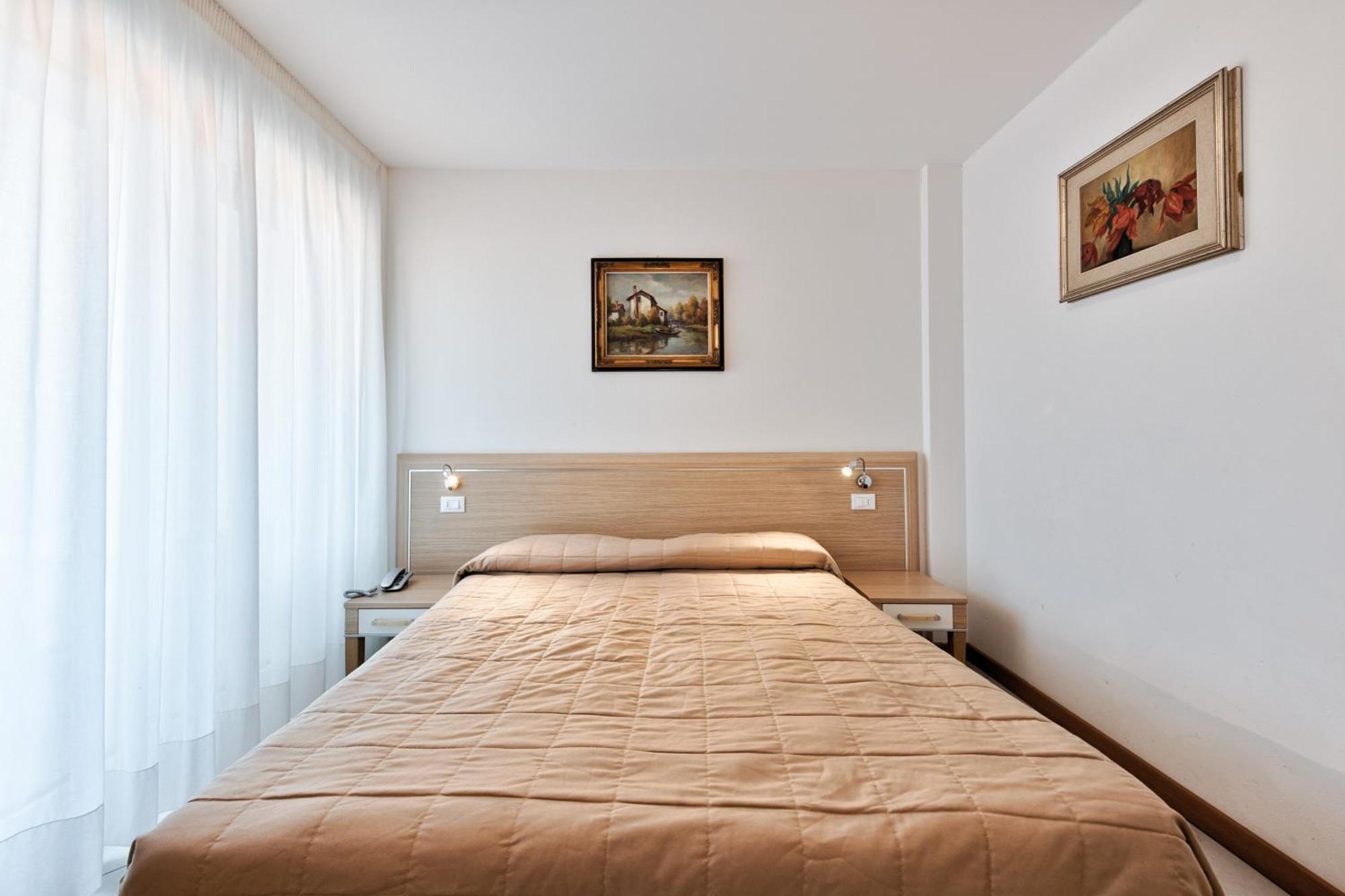 Hotel Meublè Zenith 3*