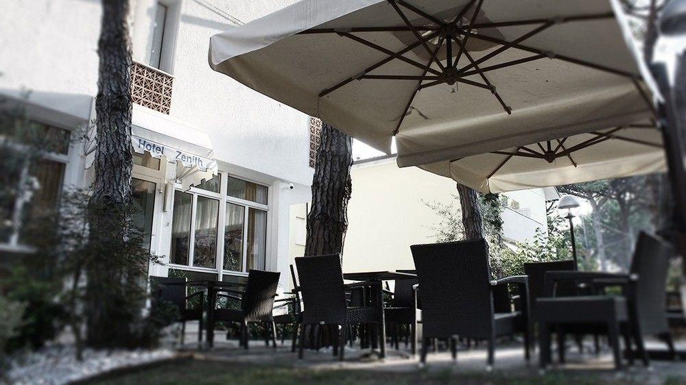 Meuble Zenith Hotel