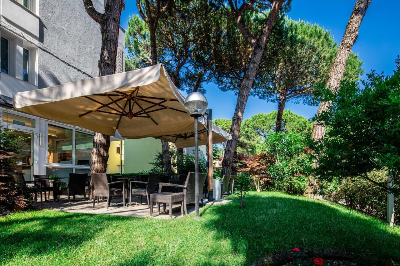 Meuble Zenith Hotel Lignano Sabbiadoro
